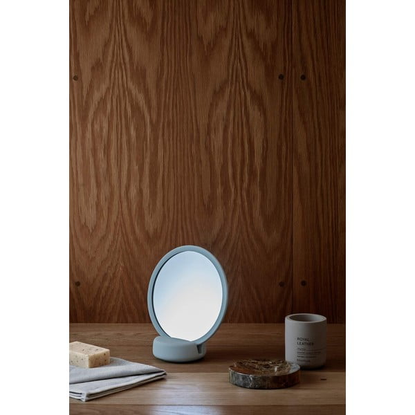 Lõhnastatud sojaküünal, põlemisaeg 24h Fraga: Royal Leather – Blomus-image-2