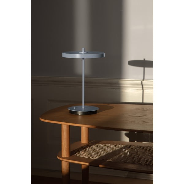 Helesinine LED-lauavalgusti metallist varjuga (kõrgus 31 cm) Asteria Move - UMAGE-image-1