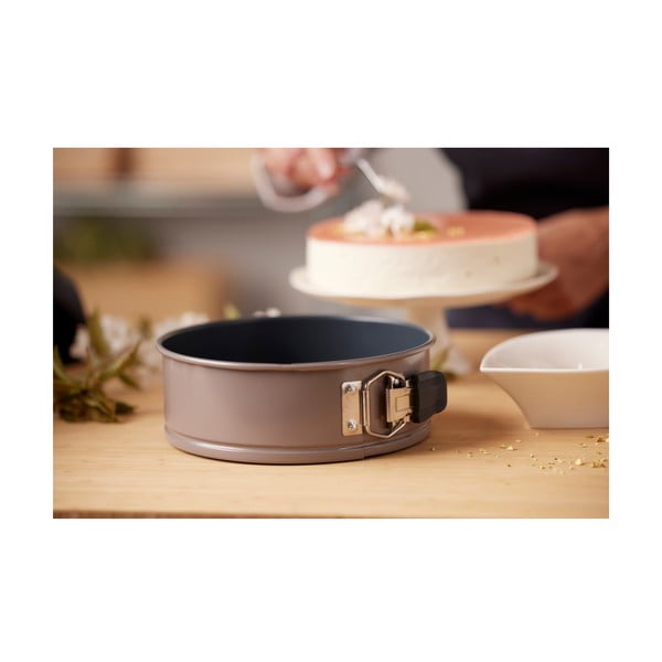 Terasest koogivorm 3,1 l - Blomsterbergs-image-1