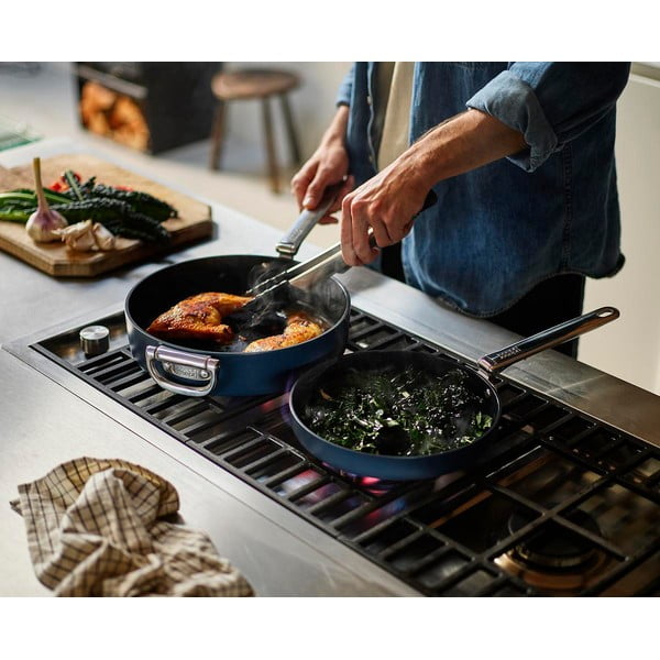 Alumiiniumpannid mittenakkuva pinnaga, 2 tk Space - Joseph Joseph-image-1