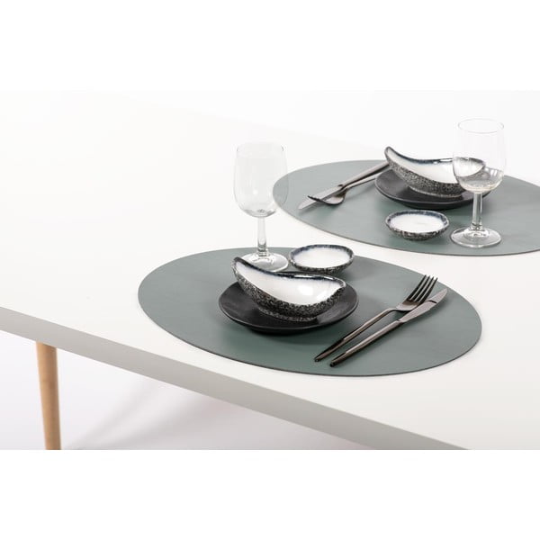 Sinine taaskasutatud nahast taldrik, 33 x 45 cm Titan - ZicZac-image-1