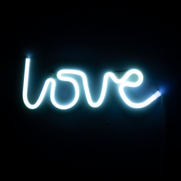 Kerge kaunistus Love - Tomasucci-image-1