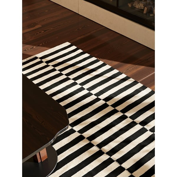 Must-valge kahepoolne käsitsi kootud villane vaip 120x180 cm Donna - Hanse Home-image-3