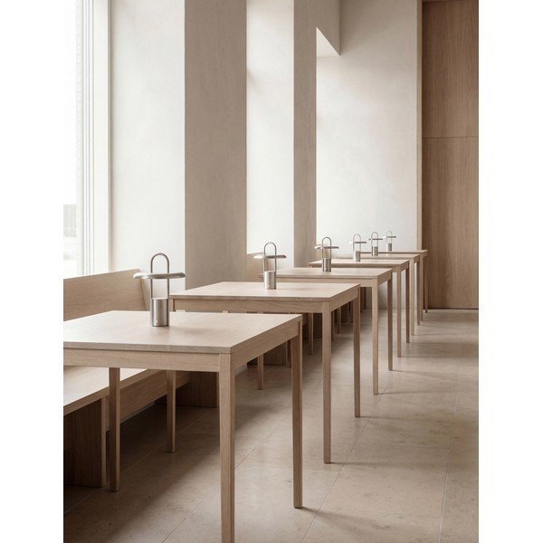 Plastikust LED-laualamp hämardatava valgusega hõbedases värvitoonis (kõrgus 25 cm) Pier - Stelton-image-2