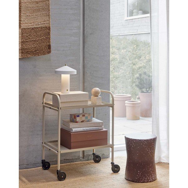 Terasest serveerimislaud ratastel 37,5x52 cm Maki - OYOY Living Design-image-1