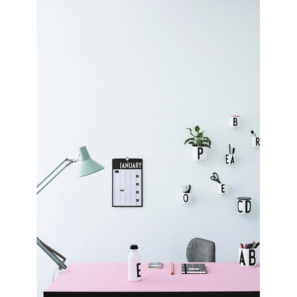 Musta kuu seinaplaneerija kuu - Design Letters-image-1