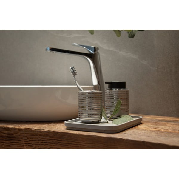 Hõbedane keraamiline hambaharjade tass Vilalba - Wenko-image-2