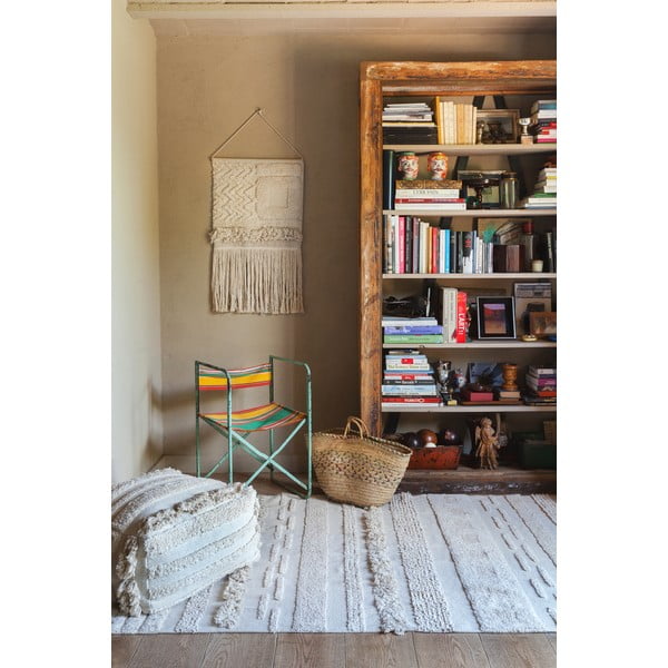 Helehall-kreem pestav käsitsi kootud puuvillane vaip 140x200 cm Air Natural - Lorena Canals-image-4