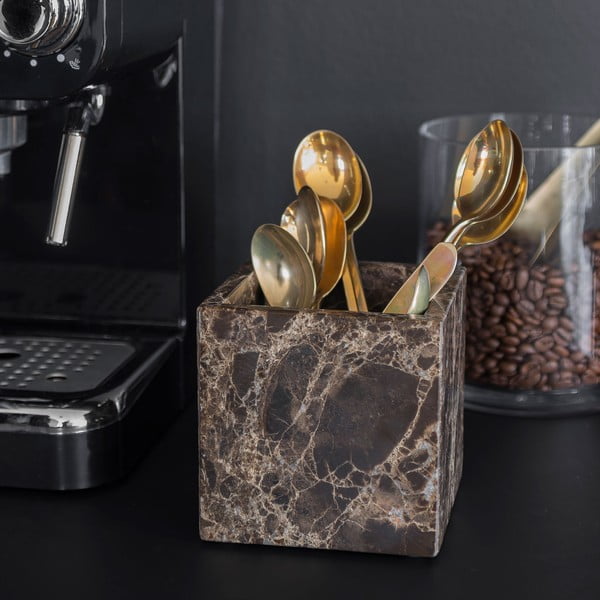 Tumepruun marmorist vannitoa organisaator vatitikkudele Marble - Mette Ditmer Denmark-image-4