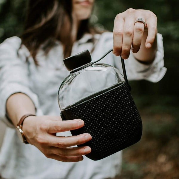 Must veepudel HIP, 650 ml - HIP with purpose-image-1