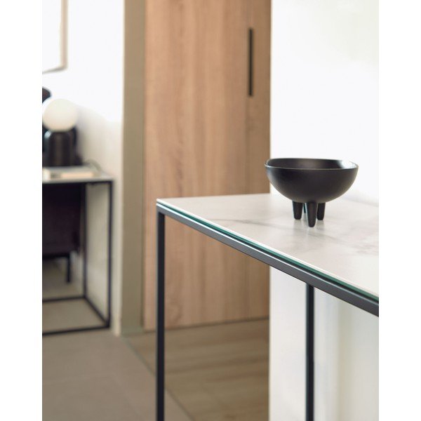 Mustvalge konsoollaud keraamilise pealispinnaga 30x110 cm Rewena - Kave Home-image-2