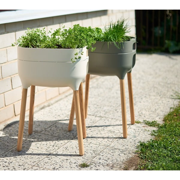 Plastikust isekastev kasvuanum Urbalive – Plastia-image-1