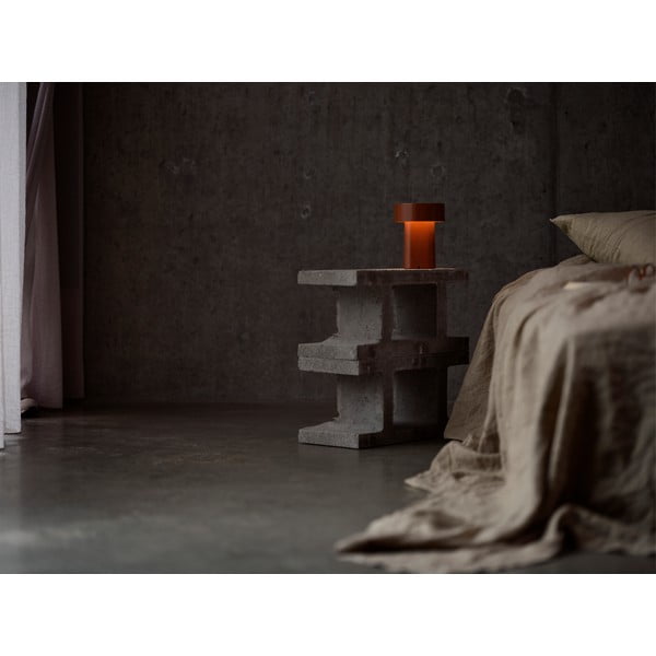 Konjakipruun plastikust LED-laualamp (kõrgus 18 cm) Oblong - Zone-image-1