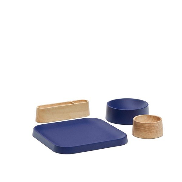 Tumesinised puidust serveerimiskausid 4 tk komplektis Bletz - Kave Home