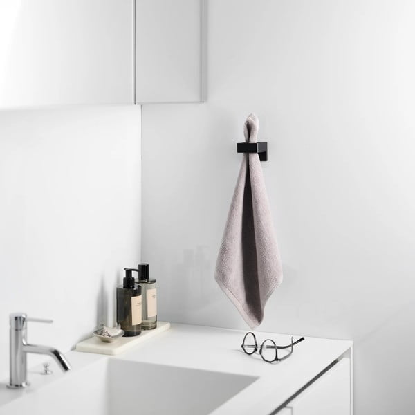 Must plastmass multifunktsionaalne hoidik Film Hook – YAMAZAKI-image-2