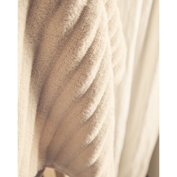 Beež puuvillane froteerätik 70x140 cm Navira - Kave Home-image-4