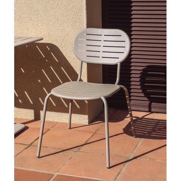 Hallikaspruun metallist aiatool Brai - Kave Home-image-1
