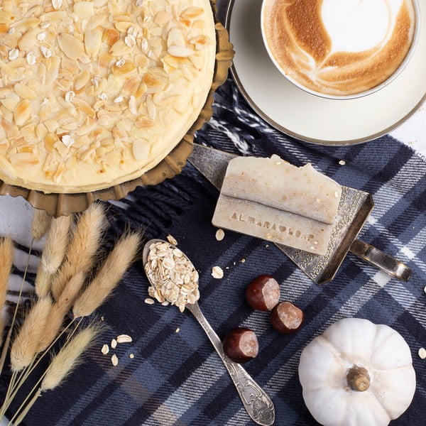 Käsitsi valmistatud looduslik seep Ovesný koláč - Almara Soap-image-1