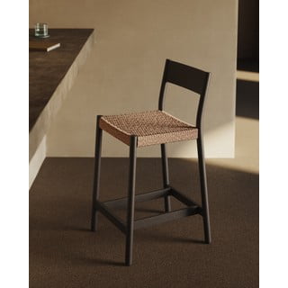 Must tammepuidust baaritool (istme kõrgus 65 cm) Yalia - Kave Home