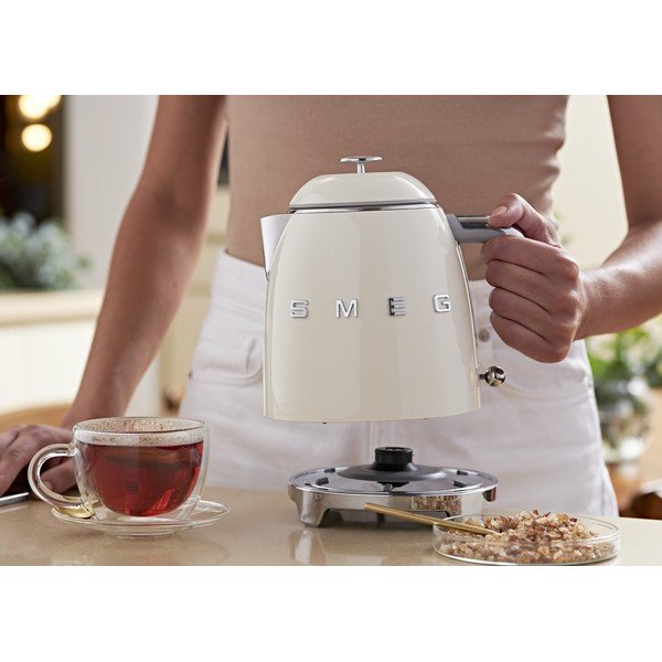 Kreem roostevabast terasest veekeetja 800 ml Retro Style - SMEG-image-2