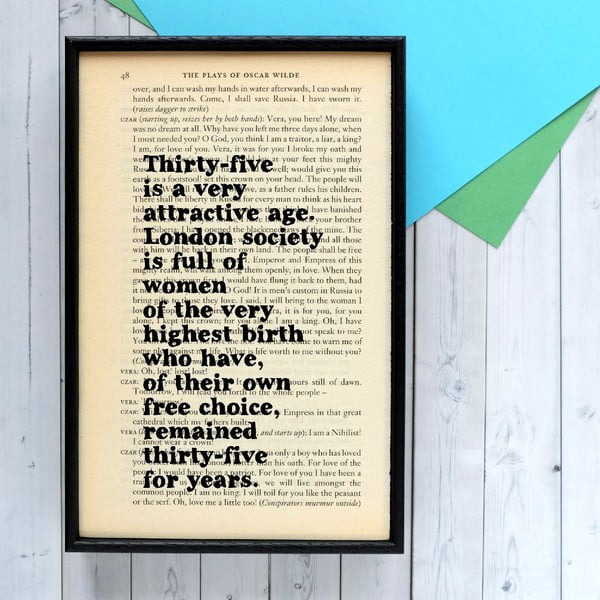 Plakát v dřevěném rámu Oscar Wilde Attractive Age