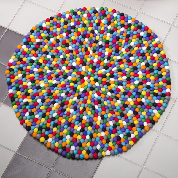 Ručně vyrobený kuličkový koberec Happy Pills