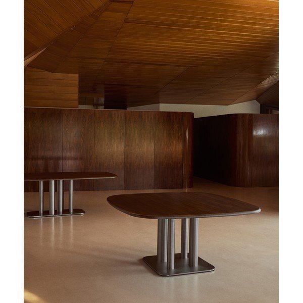 Pähklipuust söögilaud 150x150 cm Melvar - Kave Home-image-2