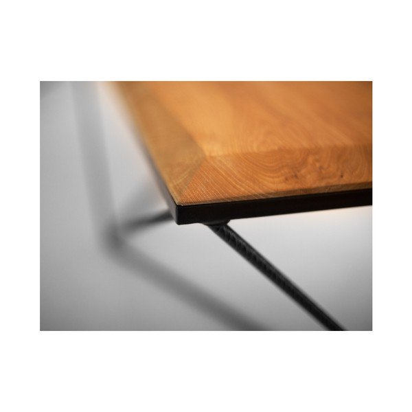Konferenční stolek s černým podnožím a deskou z masivního dubu Custom Form Daryl, šířka 140 cm-image-1