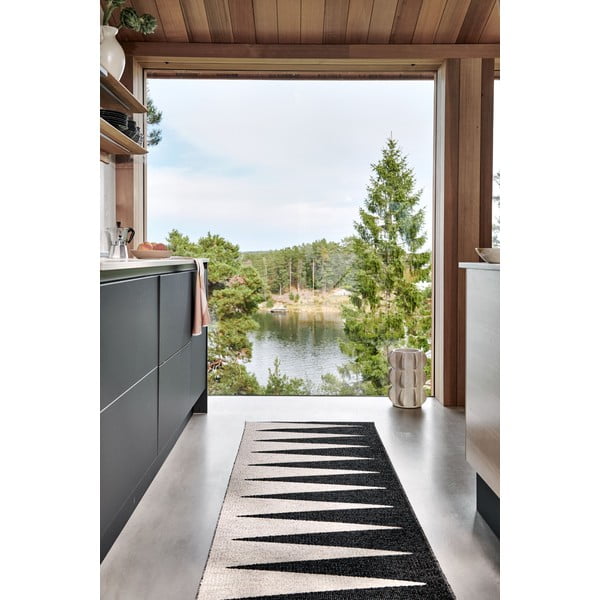 Must-valge sise/välisvaip 70x60 cm Vivi Black – Pappelina-image-1