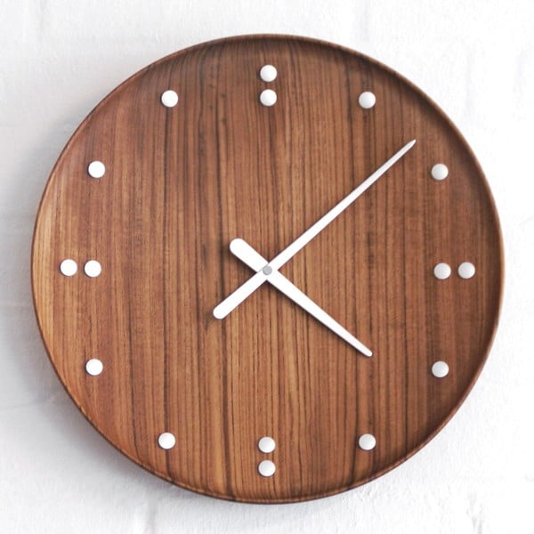 Nástěnné hodiny z teakového dřeva Architectmade FJ