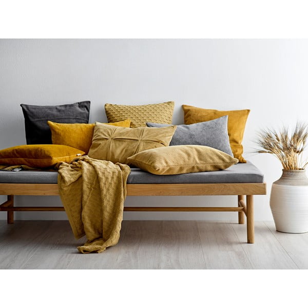 Kõrge puuvillasisaldusega kollane padi Klara, 40 x 60 cm - Södahl-image-1