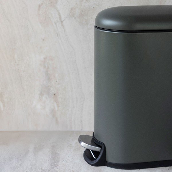 Tumeroheline pedaaliga metallist prügikast 5 l Mini Walther - Mette Ditmer Denmark-image-1