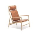 Massiivse tamme konstruktsiooniga ja konjaki pruunist pühvlinahast istmega tugitool. Dedo - Gazzda