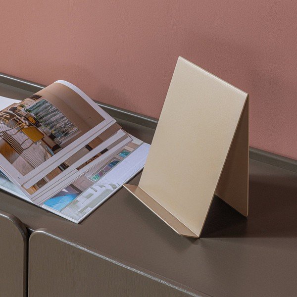 Metallist kokaraamatu alus Brook - WOOOD-image-1