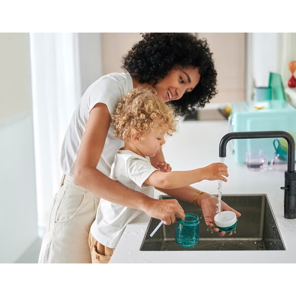 Valge-heleroheline tritaanist beebitass 300 ml Little farm - Mepal-image-3