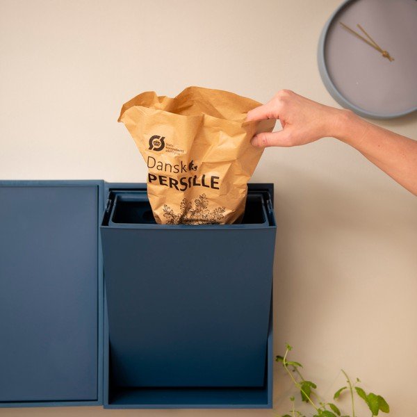 Sinine prügikast sorteeritud jäätmete jaoks/seinale kinnitatav taaskasutatud plastist Recycling Box - ReCollector-image-1