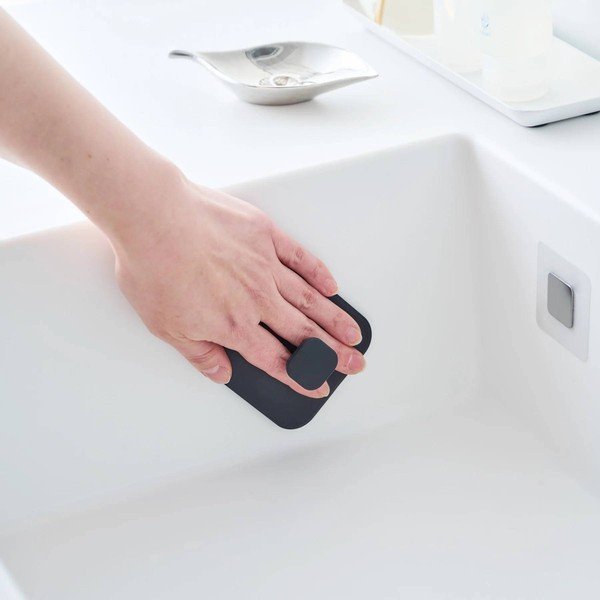 Magneetiline silikoonist nõudepesukäsn Tower - YAMAZAKI-image-1