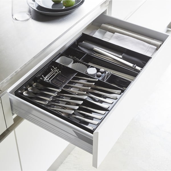 Mustast plastist sahtli küljeplaat 47,5 x 35 cm - YAMAZAKI-image-1