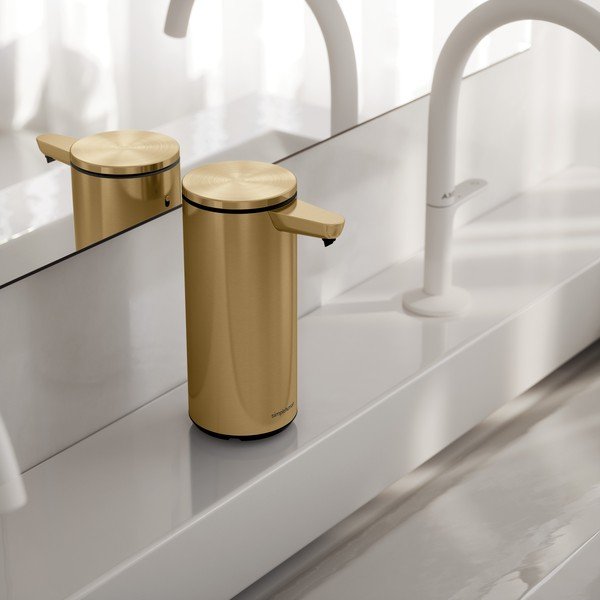 Kontaktivaba terasest seebidosaator läikiva kuldse värviga 266 ml - simplehuman-image-1