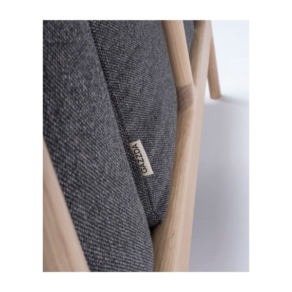 Tammepuidust tugitool tumehalli tekstiilist istmega Fawn - Gazzda-image-3