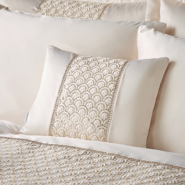 Mikrosatiinist dekoratiivpadi 30x40 cm Deco Sequin - Catherine Lansfield-image-1