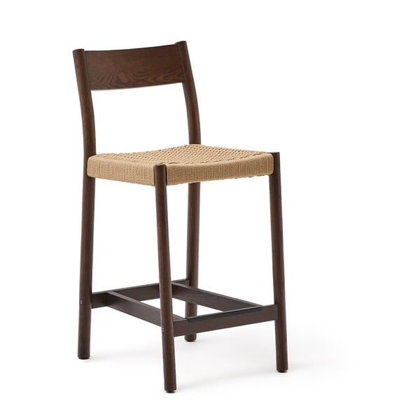 Pruun tammepuidust baaritool (istme kõrgus 65 cm) Yalia - Kave Home