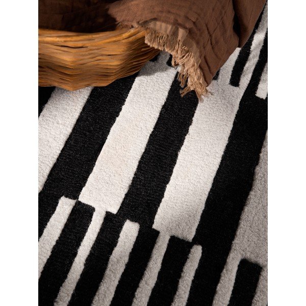Mustvalge käsitsi kootud villane vaip 120x180 cm Stryve Pulse - Elle Decoration-image-3