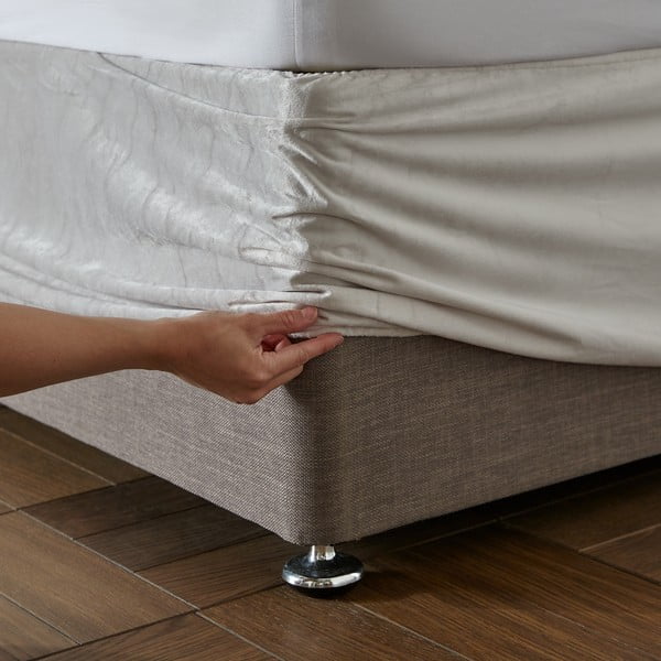 Kreem sametist voodiraami kate 152x198 cm Kingsley – Catherine Lansfield-image-1