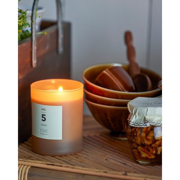 Lõhnaküünal, põlemisaeg 50 h No. 5 Sea Salt - ILLUME x Bloomingville-image-4