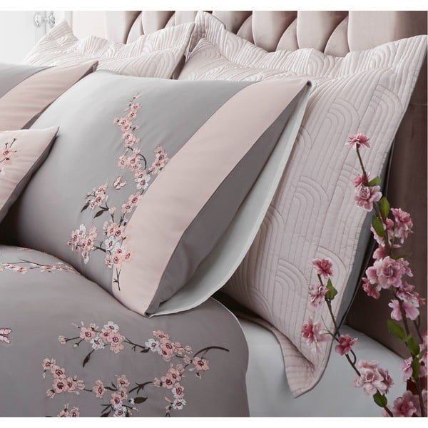 2 roosa ja halli tikitud padjaümbruse komplekt Blossom, 75 x 50 cm Embroidered Blossom - Catherine Lansfield-image-1