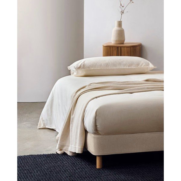 Beež polsterdatud üheinimesevoodi 90x200 cm Ofelia - Kave Home-image-1