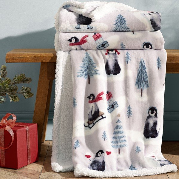 Valge jõulumotiiviga tekk 170x130 cm Christmas Sherpa Penguins - Catherine Lansfield-image-3