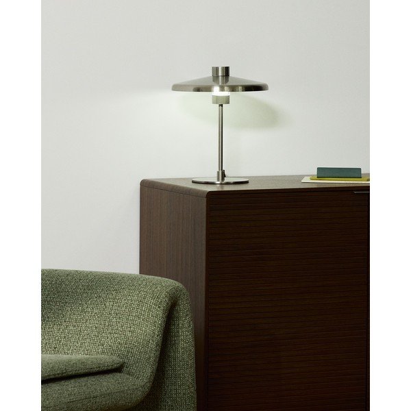 Hõbedane laualamp metallist varjuga (kõrgus 32,5 cm) Nuvira - Kave Home-image-1