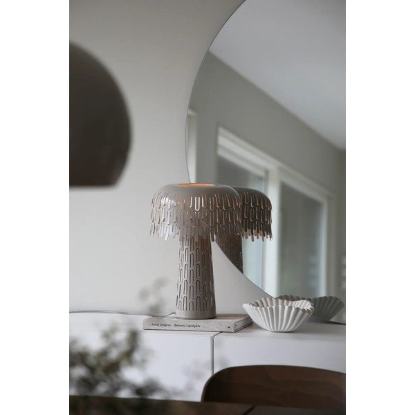 Hallikasbeež lauavalgusti metallist varjuga (kõrgus 38 cm) Verbera - Markslöjd-image-1